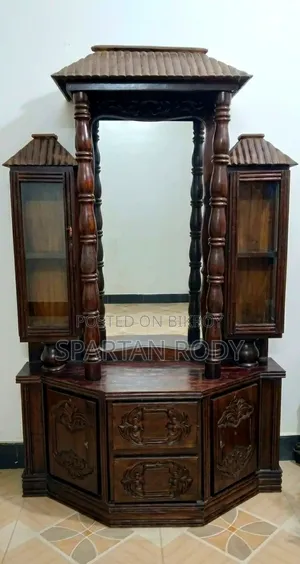 ফ্রেশ ড্রেসিং টেবিল