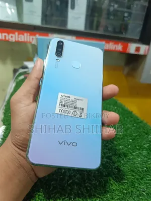 Vivo Y17 256 GB Silver