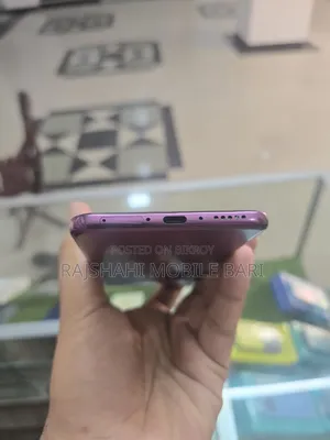 Vivo V60e 256 GB Red