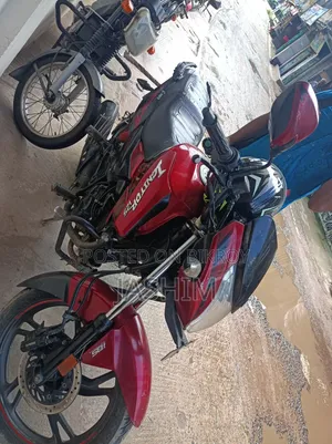 Hero Dash 125 2023 Red