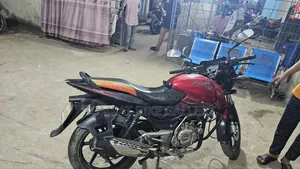 Bajaj Pulsar 150 2011 Red