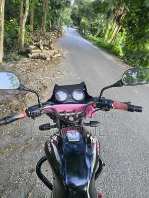 Bajaj Discover 100 2012 Black