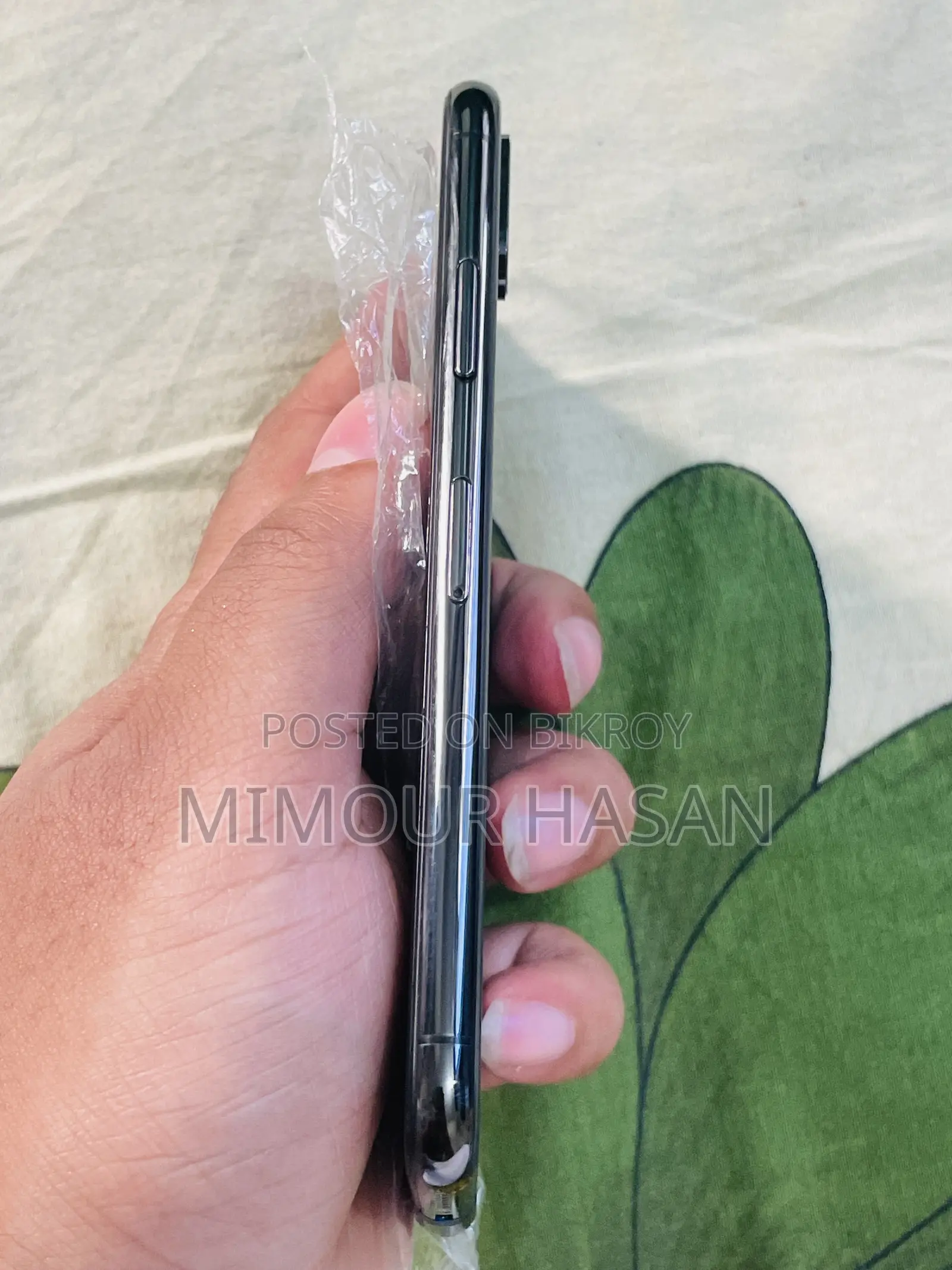 New Apple iPhone X 256 GB Black