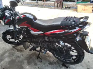 Bajaj Discover 125 2021 Red