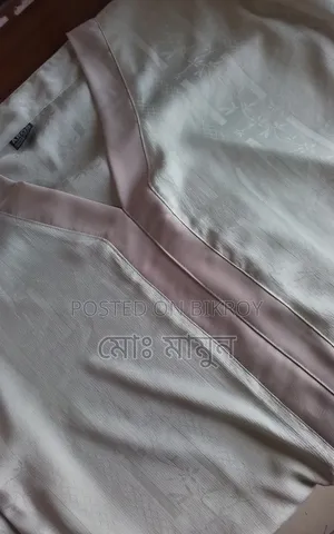 একটি আবায়া বিক্রি করা হবে। ৫২ সাইজ ডিলেডালা।