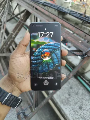 রিয়েলমি ৯ ১২৮ জিবি নীল