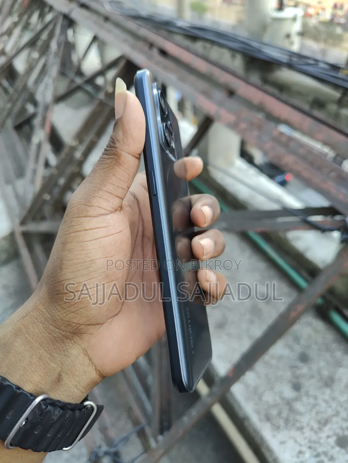 রিয়েলমি ৯ ১২৮ জিবি নীল