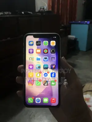 অ্যাপল আইফোন ১১ ১২৮ জিবি কালো