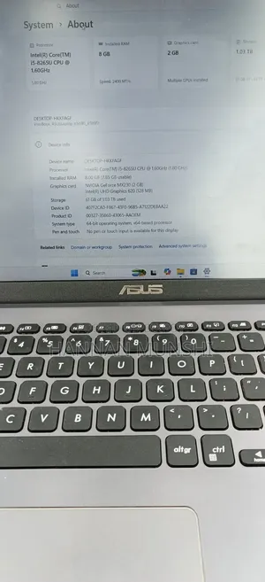 Laptop Asus VivoBook X540SA 8GB Intel Core i5 HDD+SSD 1T