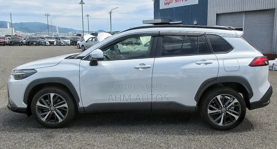 Toyota Corolla Cross 2023 Pearl
