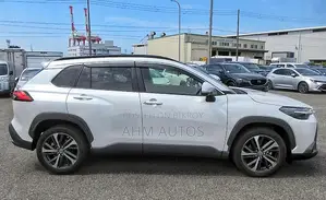 Toyota Corolla Cross 2023 Pearl