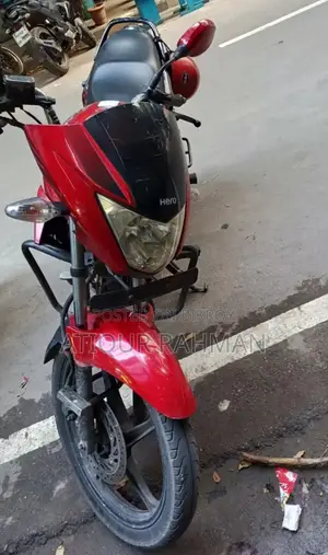 Hero Glamour 2015 Red