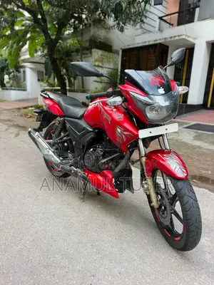 TVS Apache RTR 160 2V 2018 Red