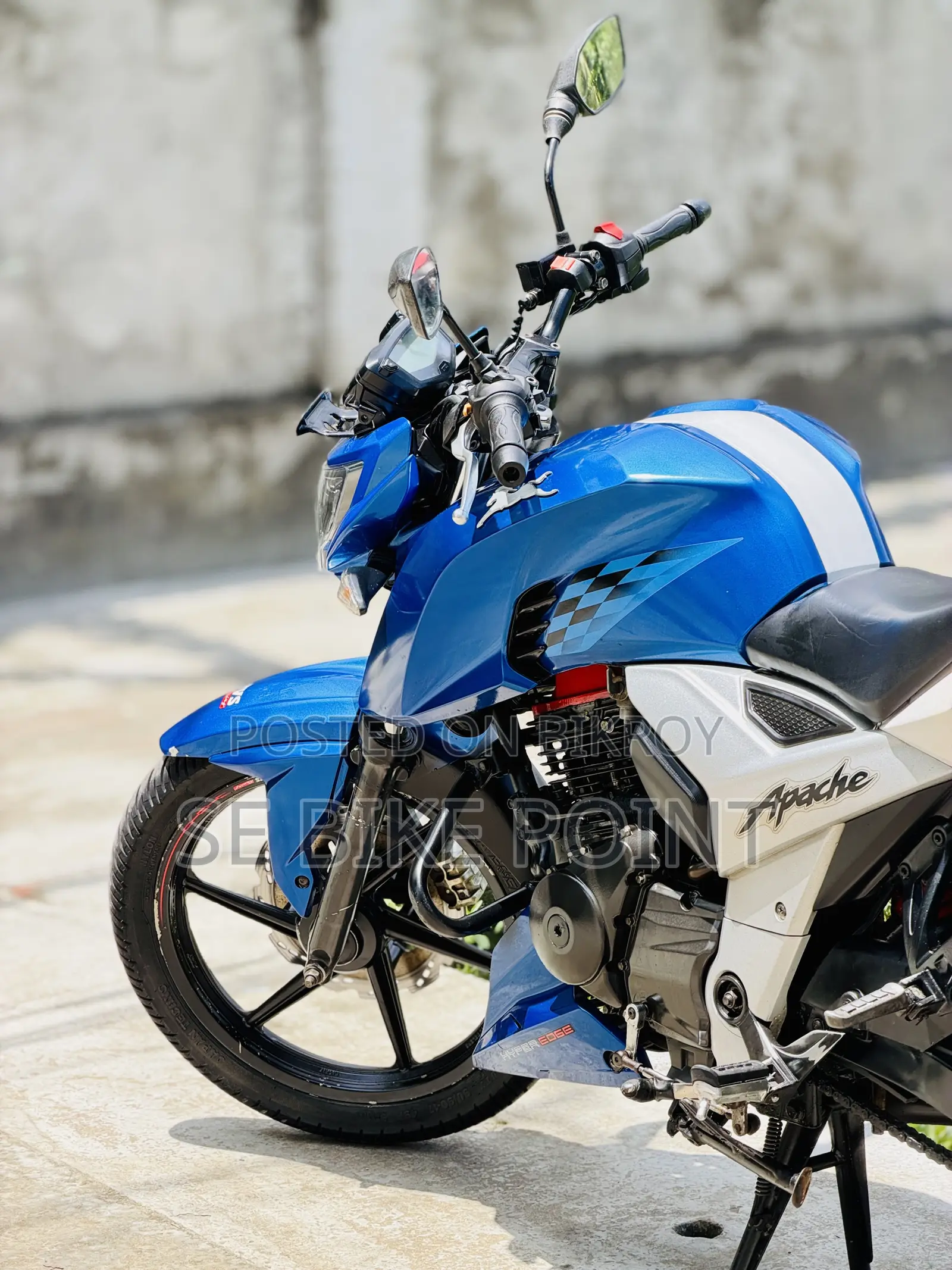TVS Apache RTR 160 4V 2020 Blue