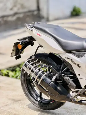 TVS Apache RTR 160 4V 2020 Blue