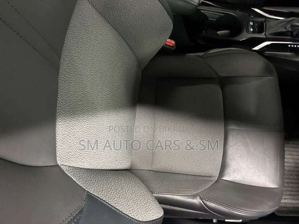 Toyota Corolla Cross 2024 Gray