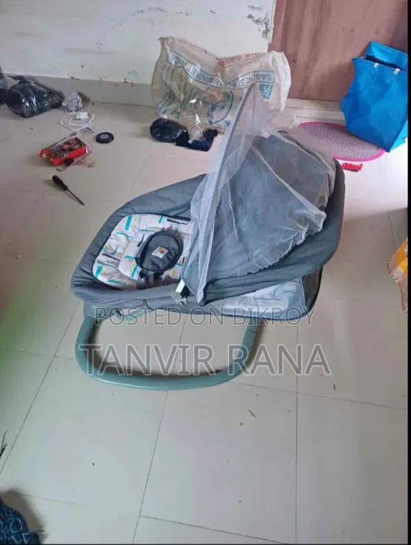 Mastela 3 in 1 Bassinet Swing for Newborn Baby Up to 18Kg