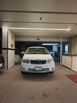 Toyota Corolla Sedan Automatic 2004 White