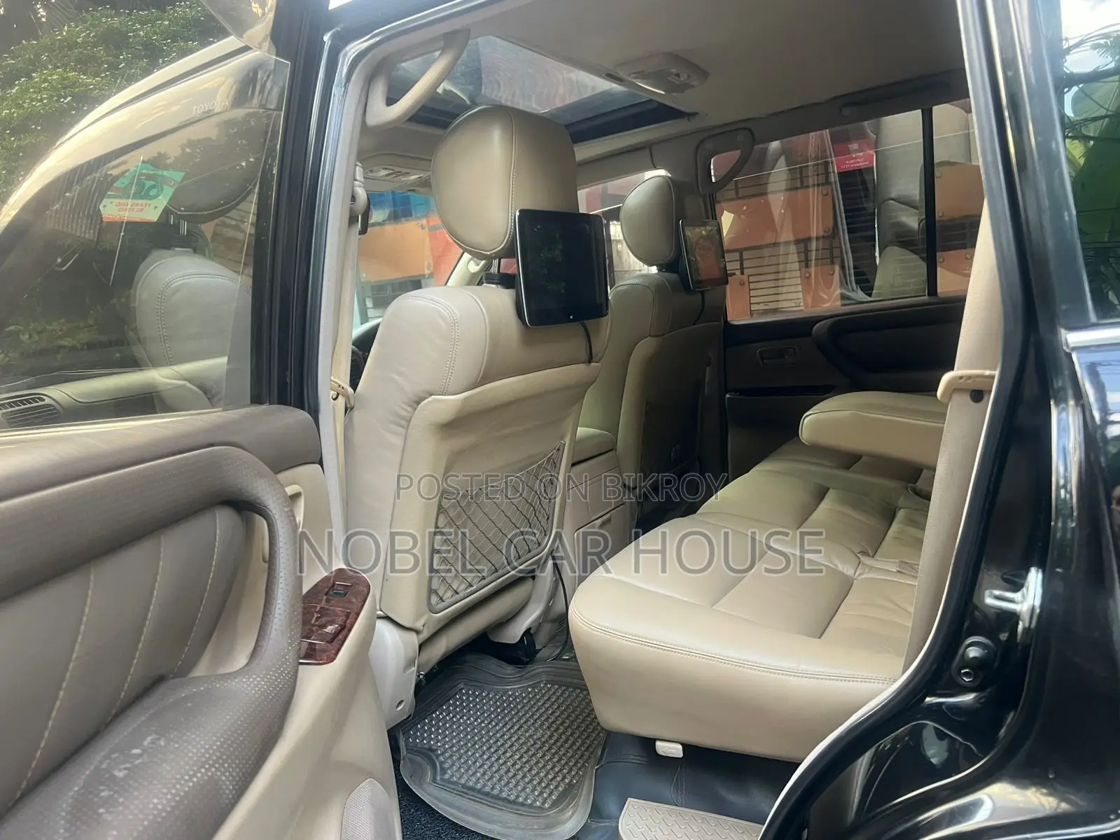 New Toyota Land Cruiser Cygnus 4.7 2000 Black