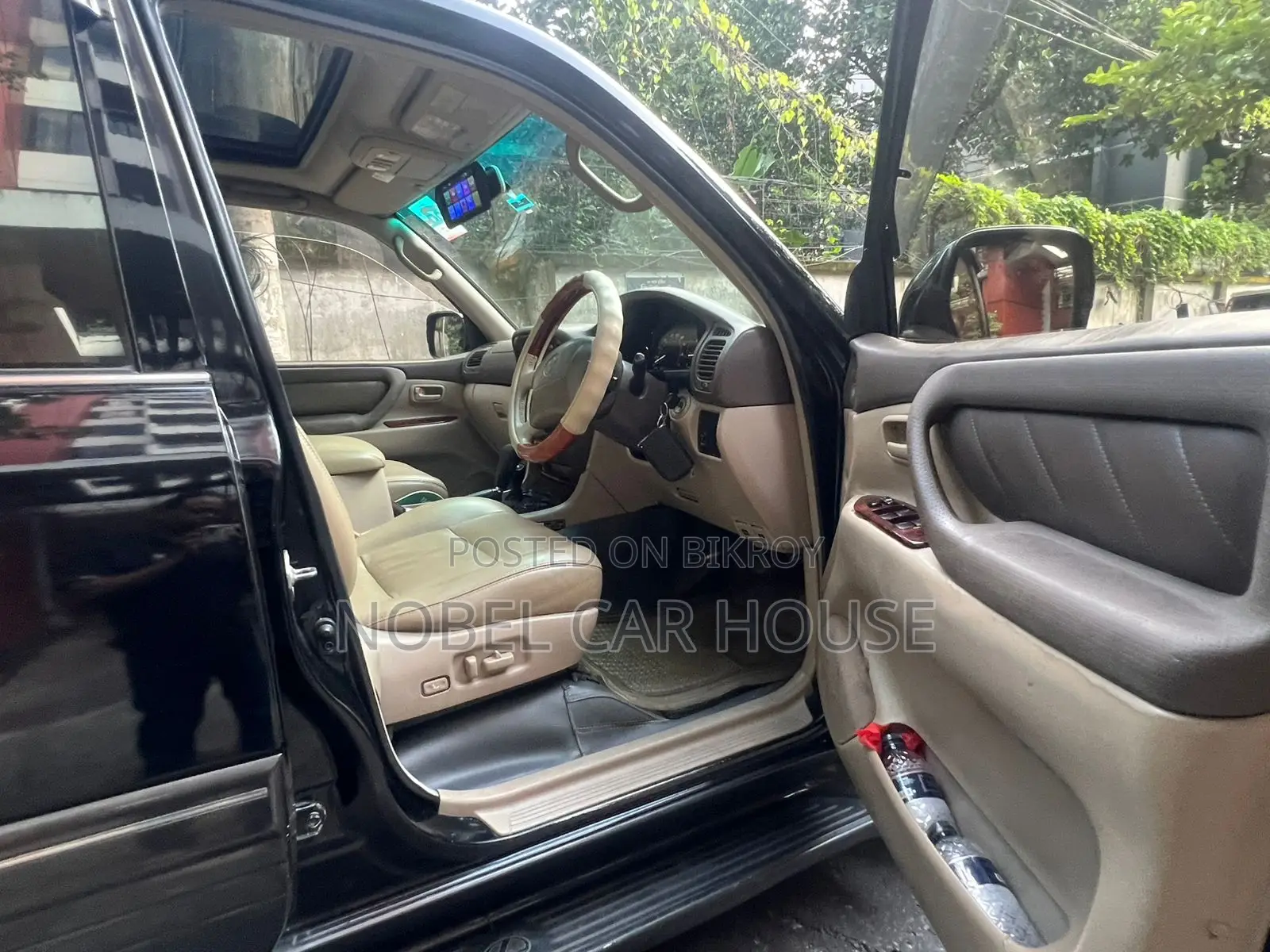 New Toyota Land Cruiser Cygnus 4.7 2000 Black