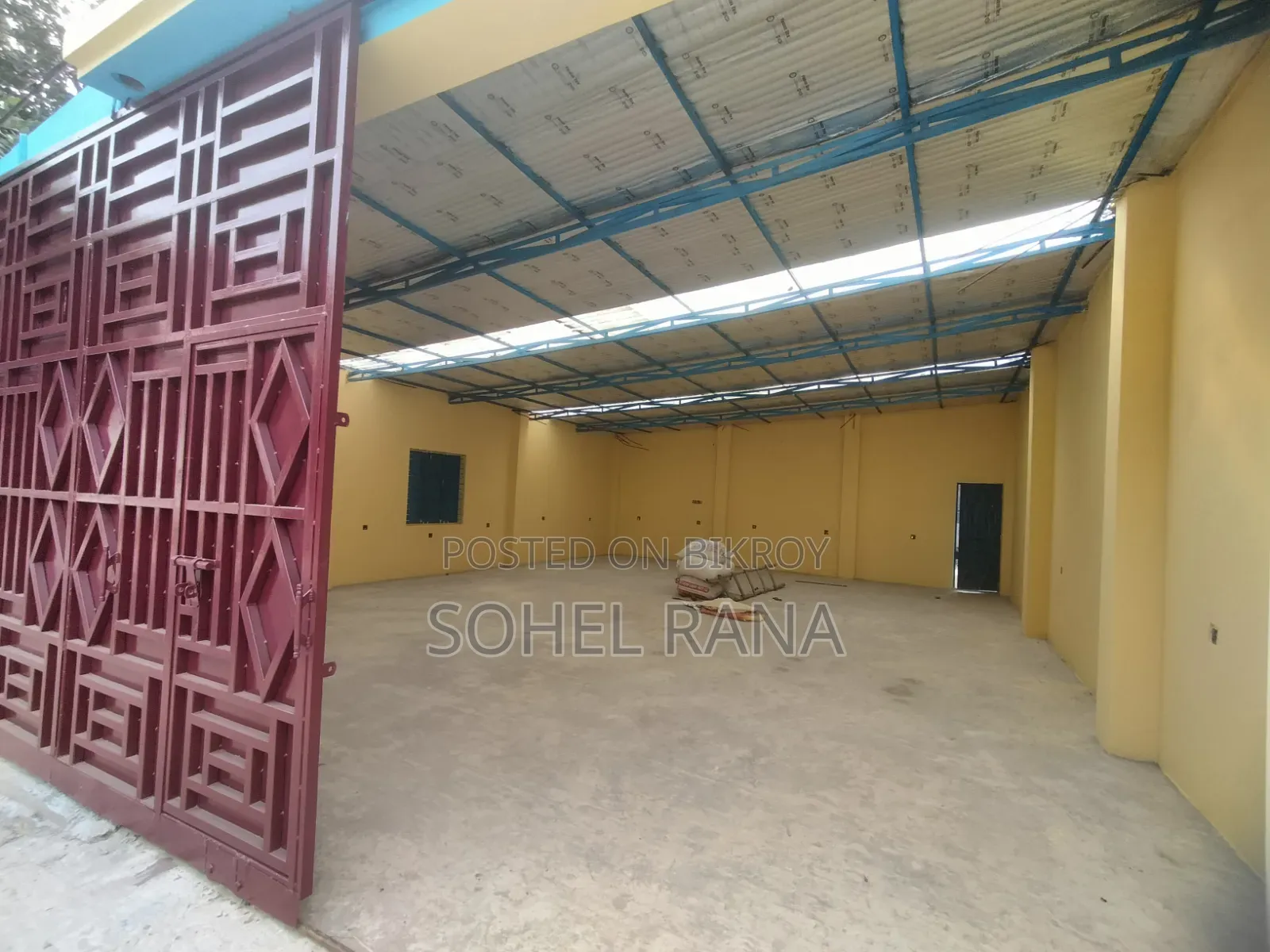 সম্পৃর্ণ নতুন গোডাউন/গুদামঘর ভাড়া দেওয়া হবে