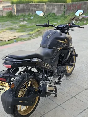 Yamaha FZS V4 2025 Black