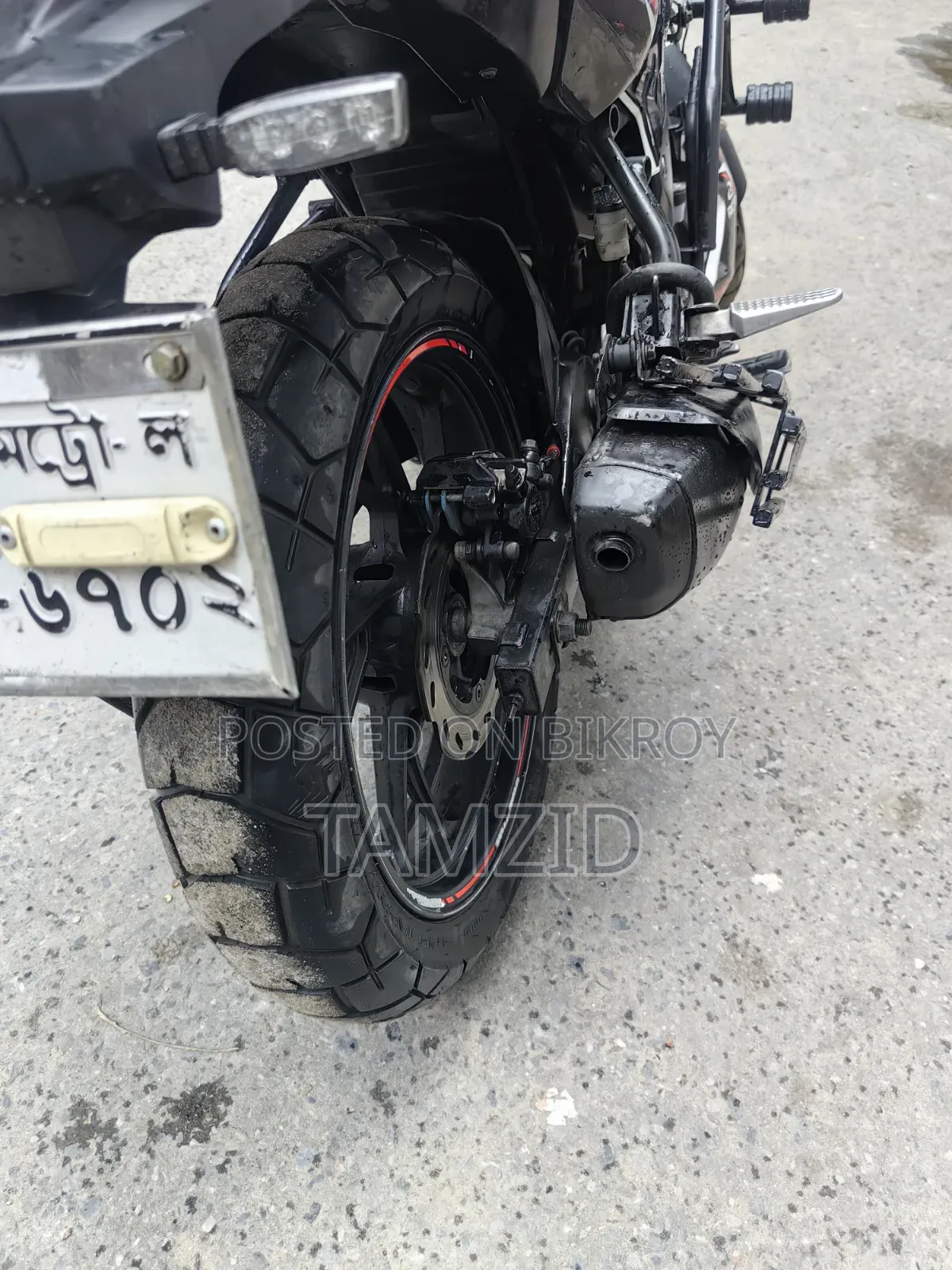 Hero Thriller 160R 2023 White