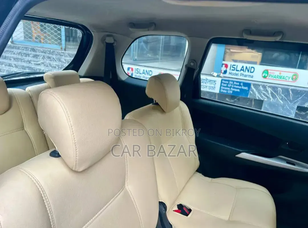 Toyota Avanza 2013 Black