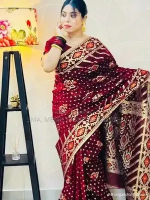 Viral Jamdani Saree With Blouse Piece