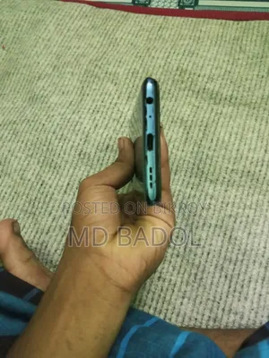 ভীভো ওয়াই৩১ ১২৮ জিবি পার্পল
