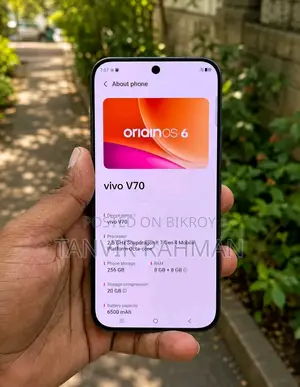 Vivo V70 256 GB Black