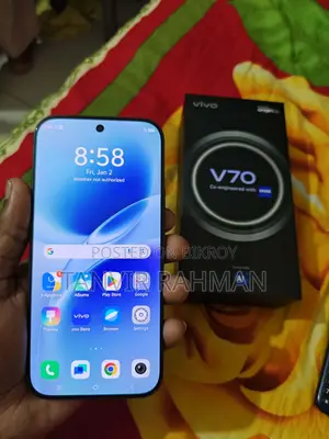 Vivo V70 256 GB Black