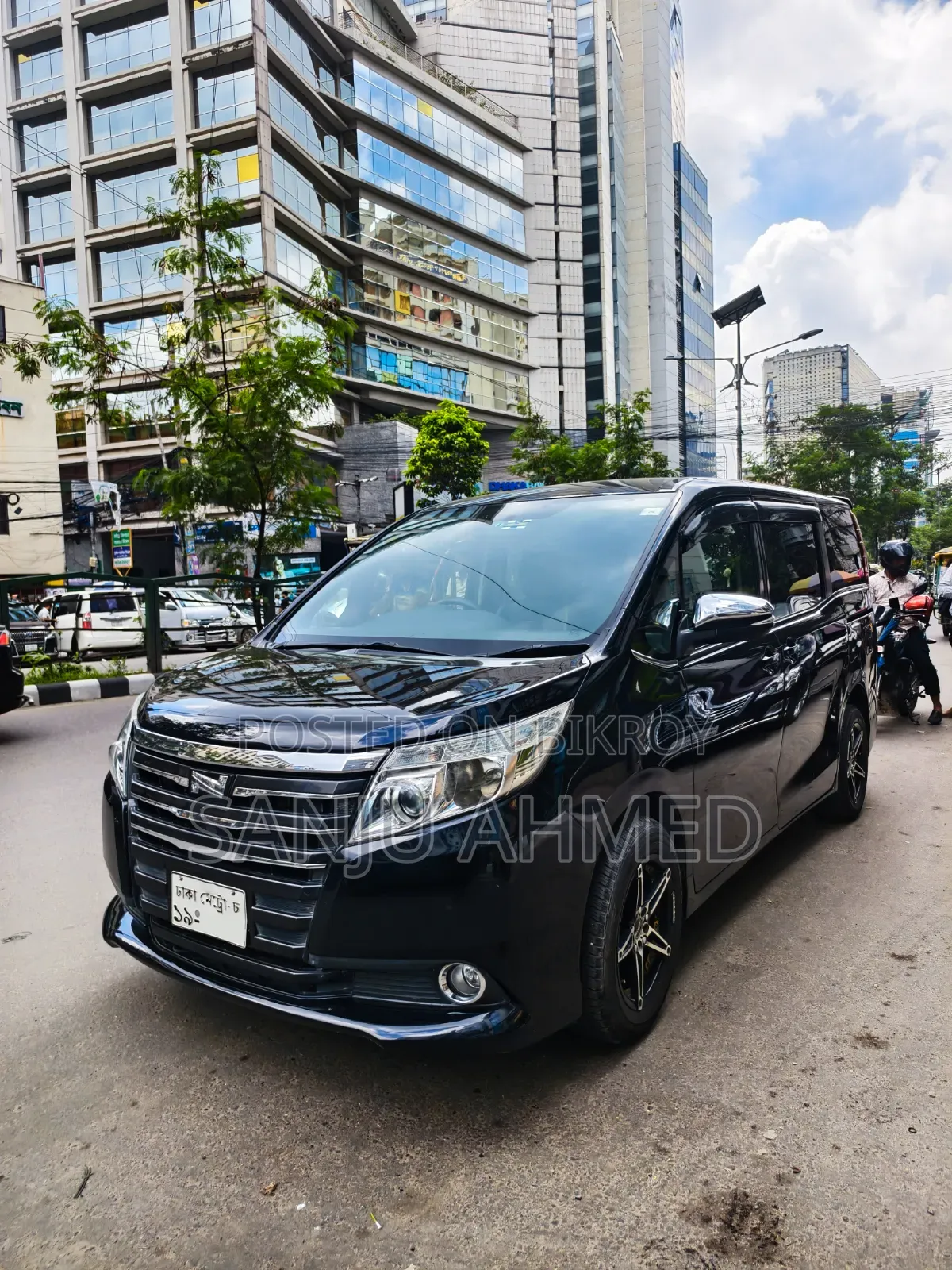 Toyota Noah 2014 Black