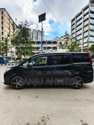 Toyota Noah 2014 Black