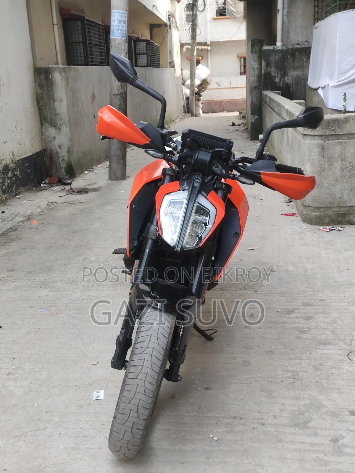 KTM Duke 125 2017 Orange