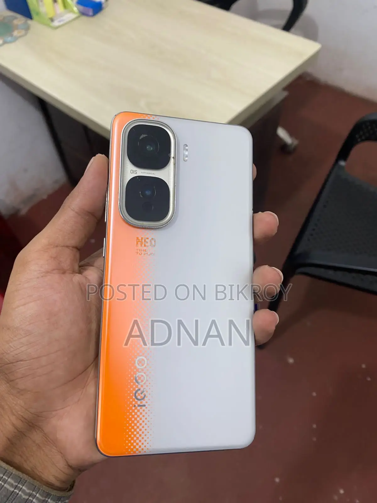 iQOO 256 GB Orange