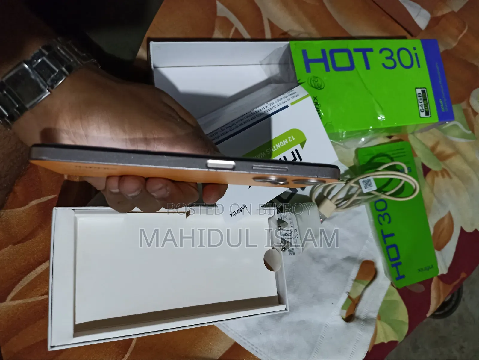 Infinix Hot 30i 128 GB Orange