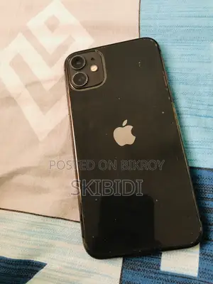 Apple iPhone 11 64 GB Black