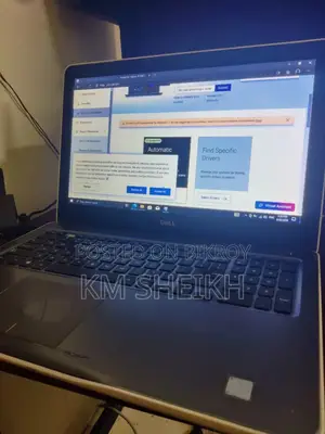 Laptop Dell Inspiron 15 5567 4GB Intel Core i3 SSD 128GB