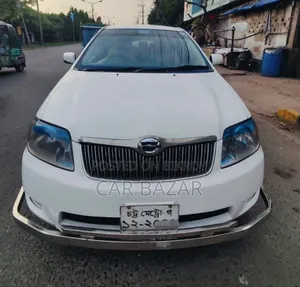 Toyota Corolla Sedan 2004 White