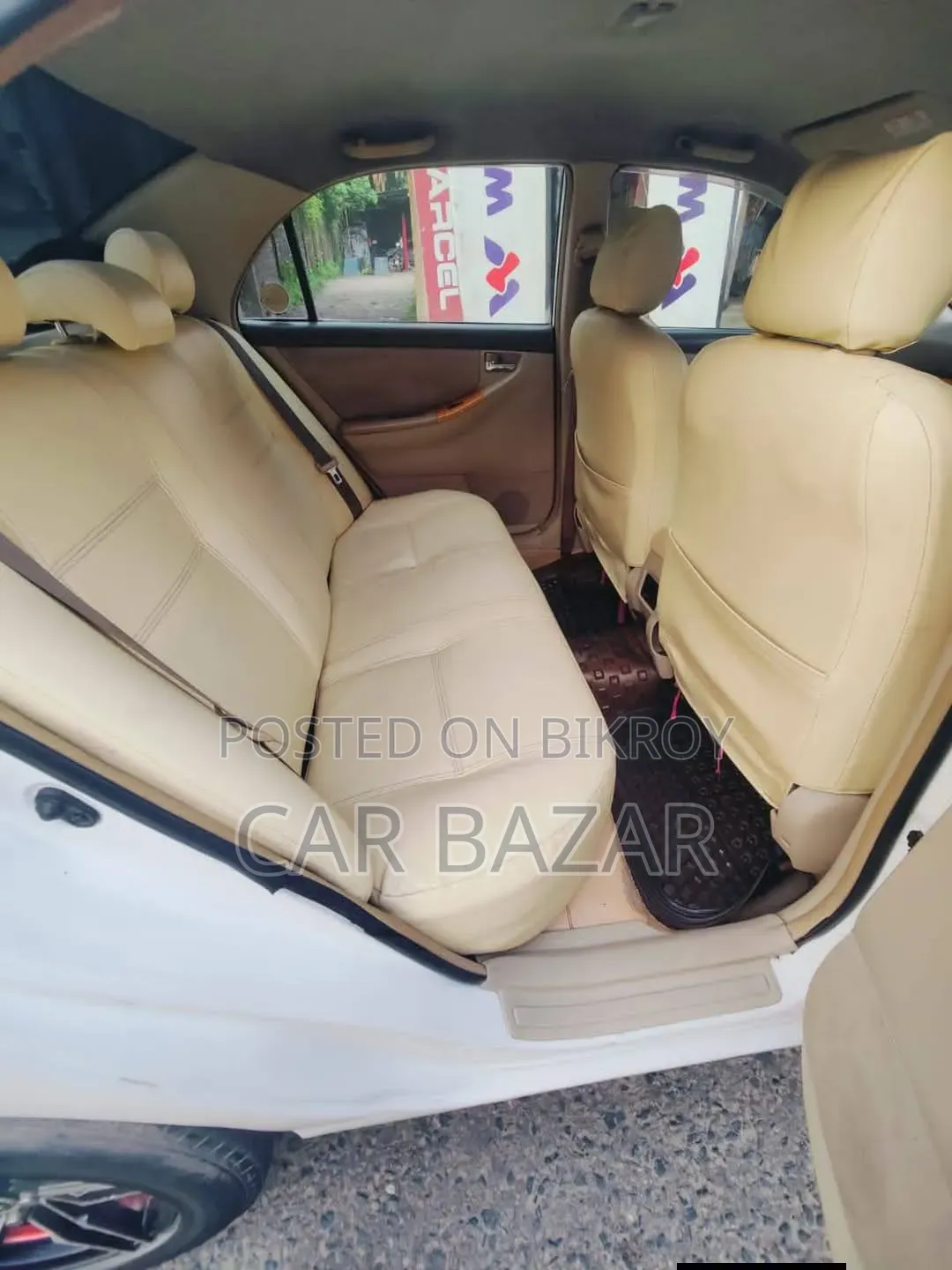 Toyota Corolla Sedan 2004 White