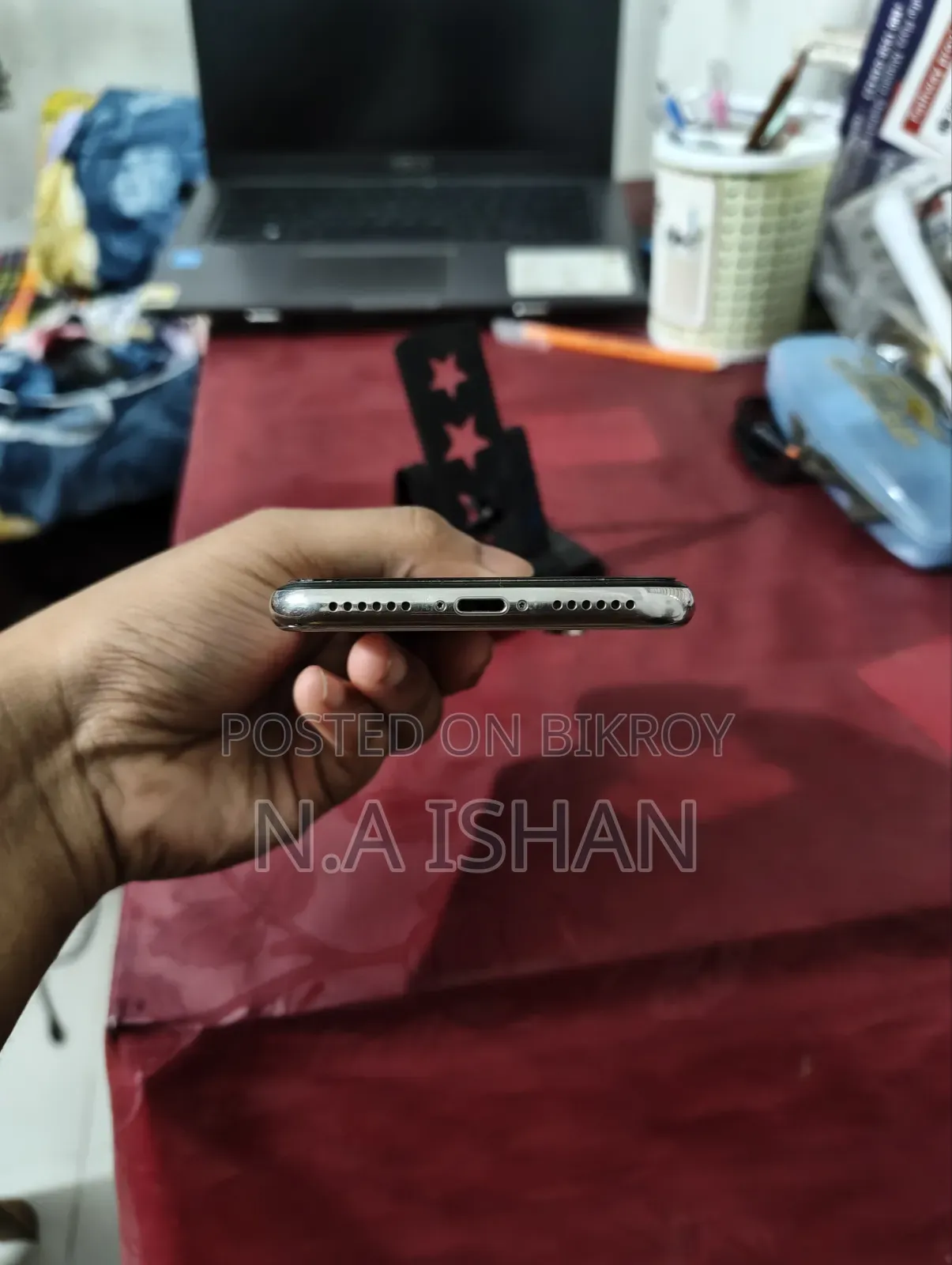 Apple iPhone X 64 GB White