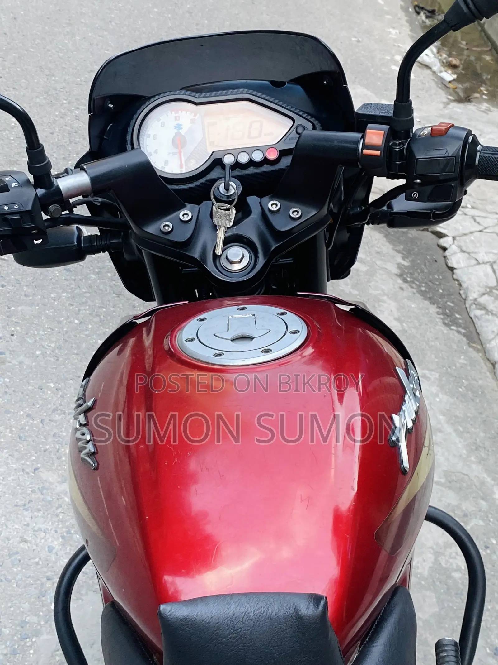 Bajaj Pulsar 150 2017 Red