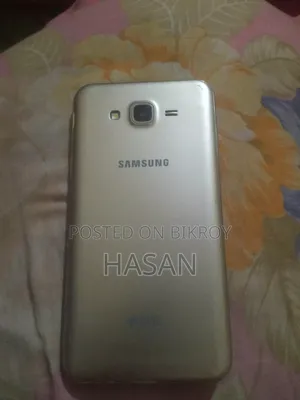 Samsung Galaxy J7 Nxt 16 GB Gold