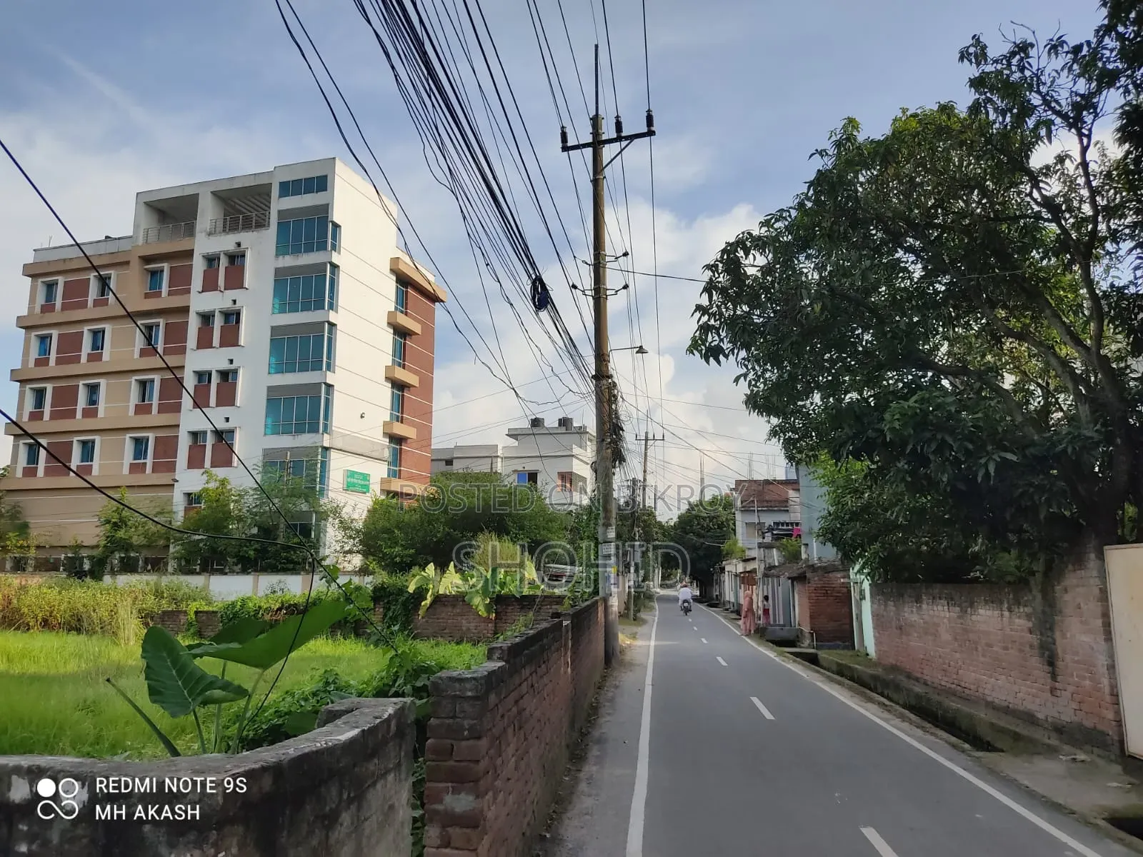 ১.৫ কাঠা স্কয়ার জমি বিক্রয় হবে