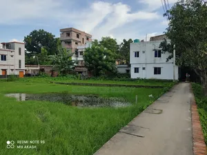 ১.৫ কাঠা স্কয়ার জমি বিক্রয় হবে