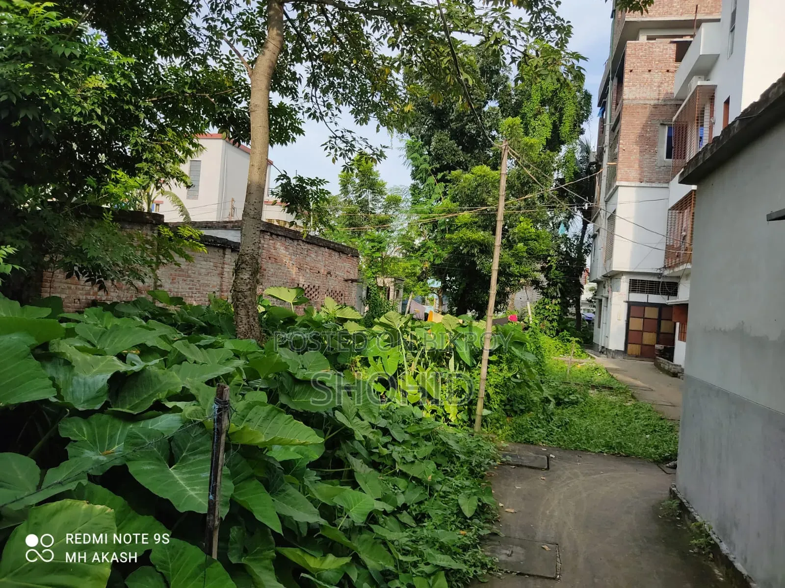 ১.৫ কাঠা স্কয়ার জমি বিক্রয় হবে