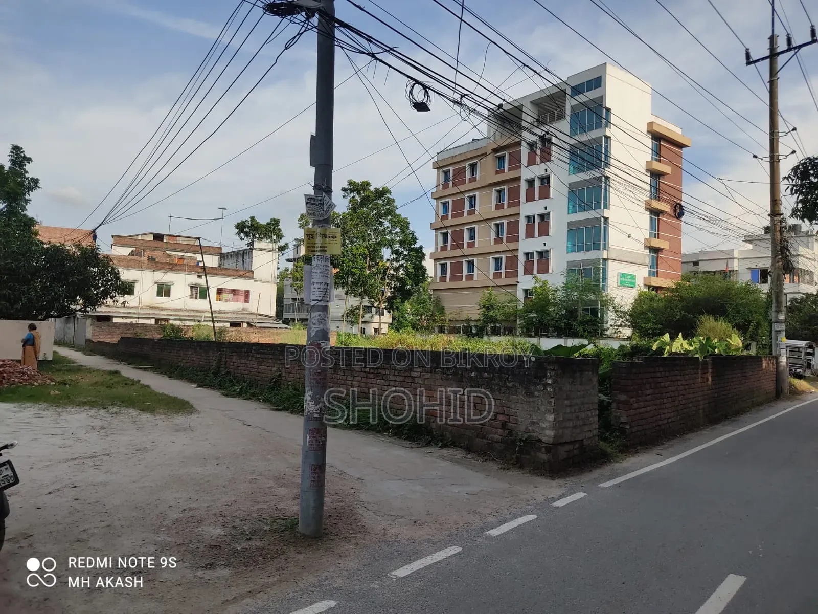১.৫ কাঠা স্কয়ার জমি বিক্রয় হবে