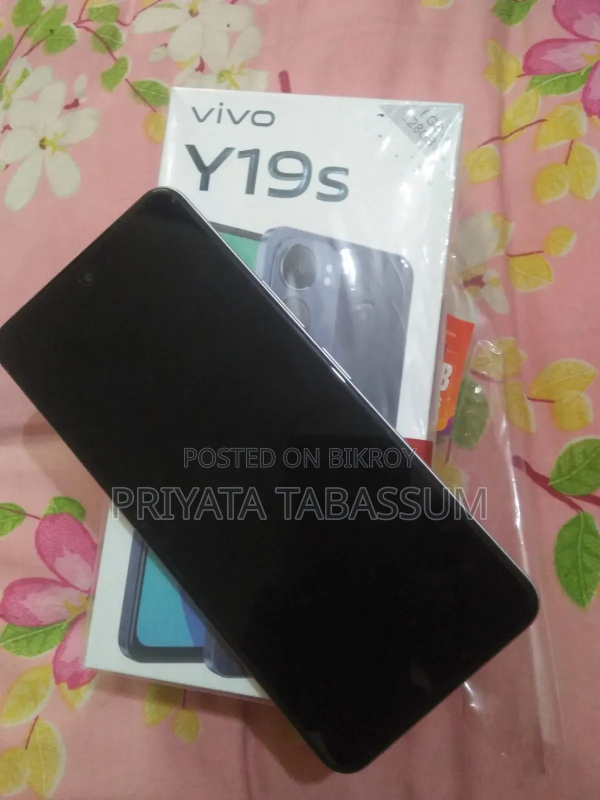 Vivo Y19s 128 GB Silver