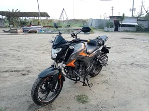 Honda Hornet 2021 Yellow